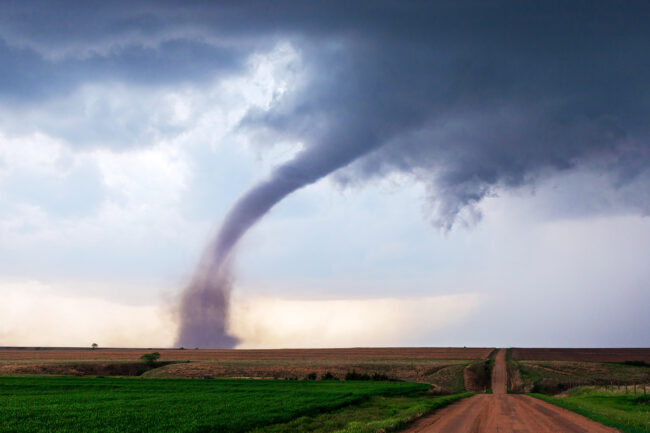 Tornado e tempestade supercélula